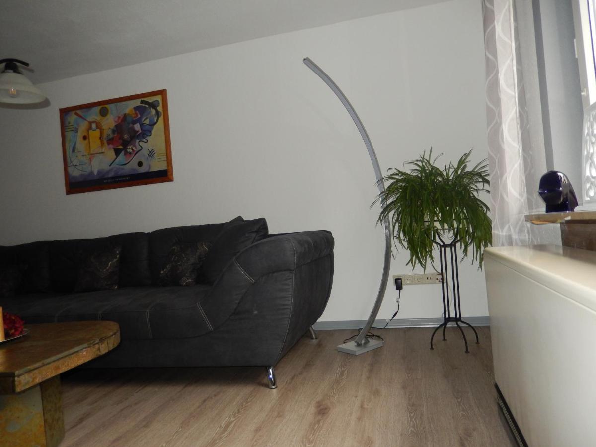 Ferienwohnung Ebeling Under Rainbow Dassel Екстериор снимка